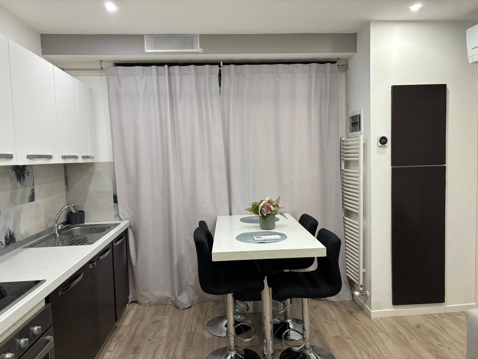 Royal Milano Linate Apartments Pantigliate エクステリア 写真